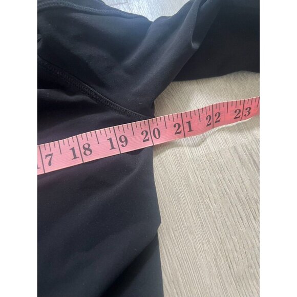 Lululemon 12 Running 1/2 1/4 Zip Pullover Mock Top Black Reflective Chevron - Picture 10 of 10